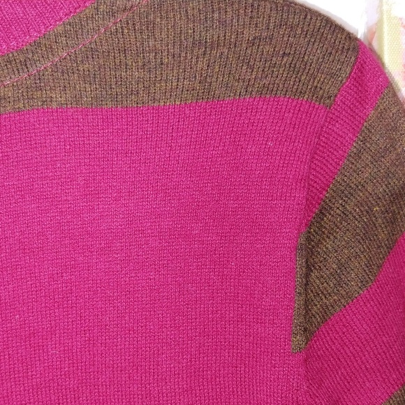 Decree berry pink and brown cardigan size Medium - Picture 6 of 6